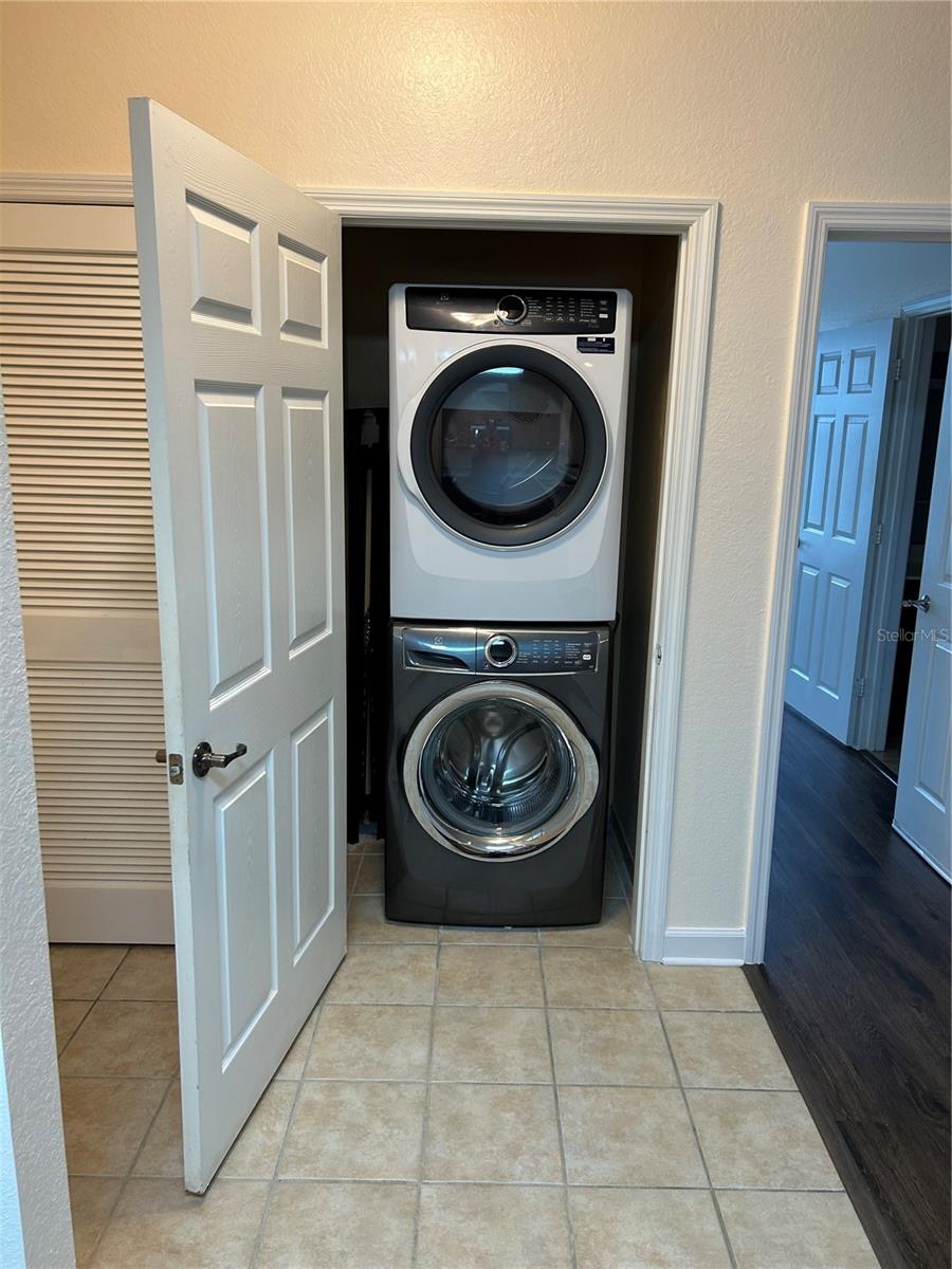 Image 3 of 14 For 3176 Feltrim Place 201