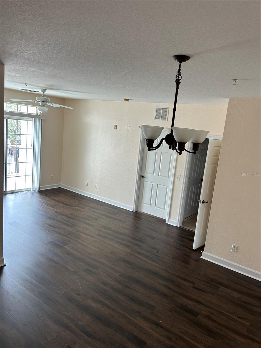 Image 9 of 14 For 3176 Feltrim Place 201