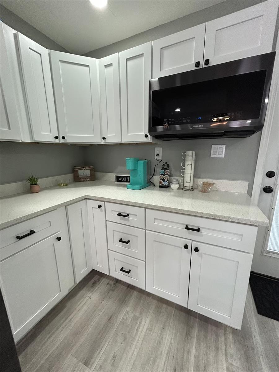 Image 16 of 26 For 1723 Bush Avenue