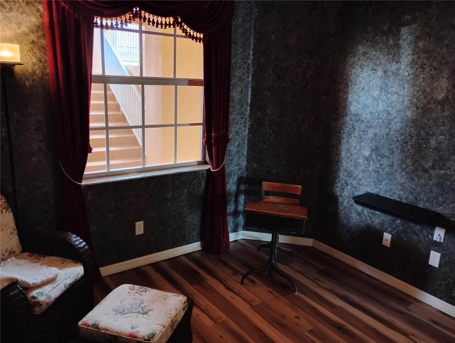 Image 11 of 76 For 1761 Auburn Lakes Drive 11