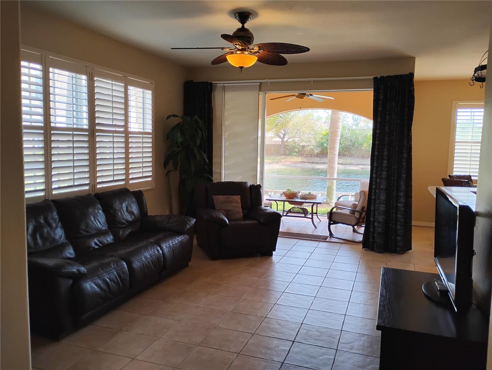 Image 16 of 76 For 1761 Auburn Lakes Drive 11