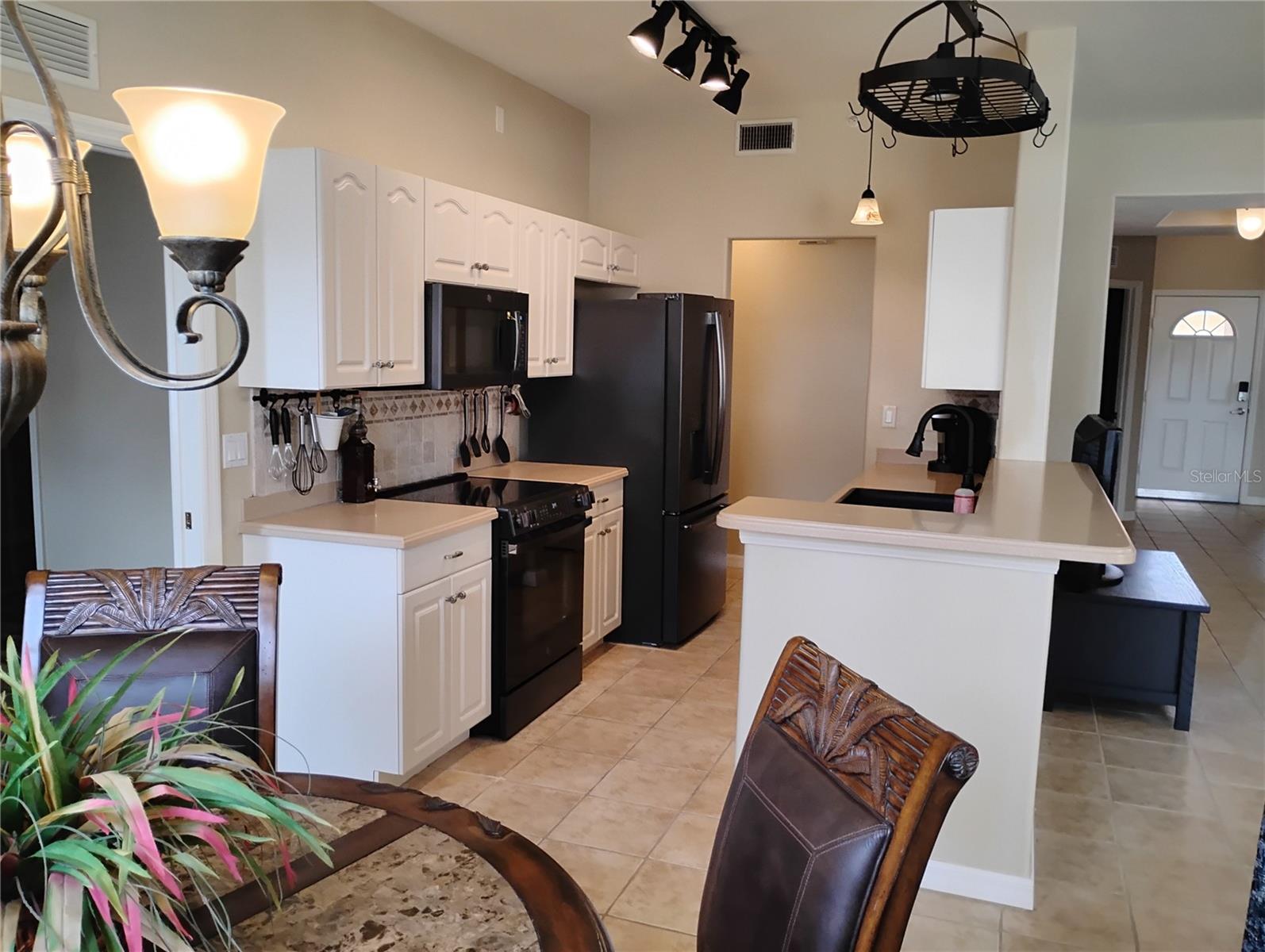 Image 27 of 76 For 1761 Auburn Lakes Drive 11