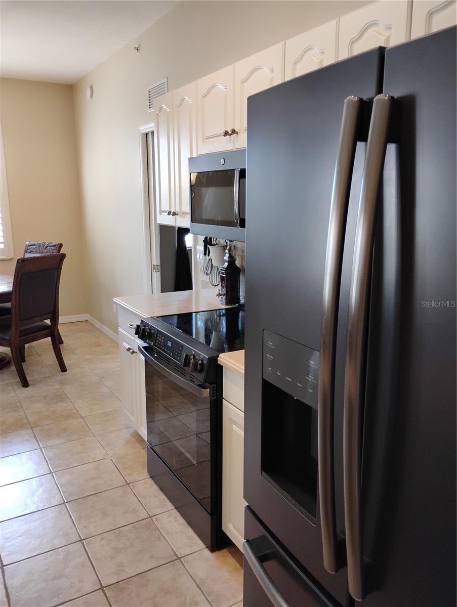 Image 35 of 76 For 1761 Auburn Lakes Drive 11