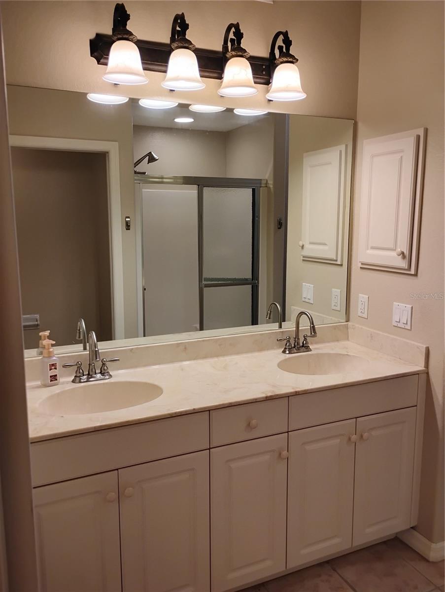 Image 46 of 76 For 1761 Auburn Lakes Drive 11