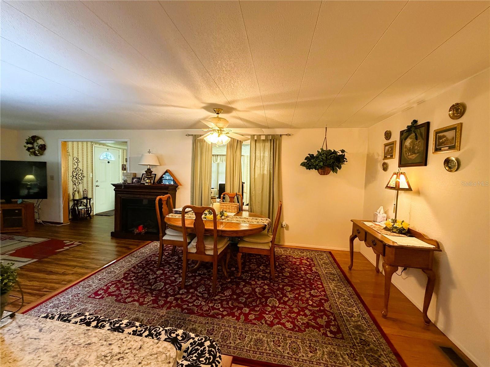 Image 12 of 44 For 121 Azalea Trail