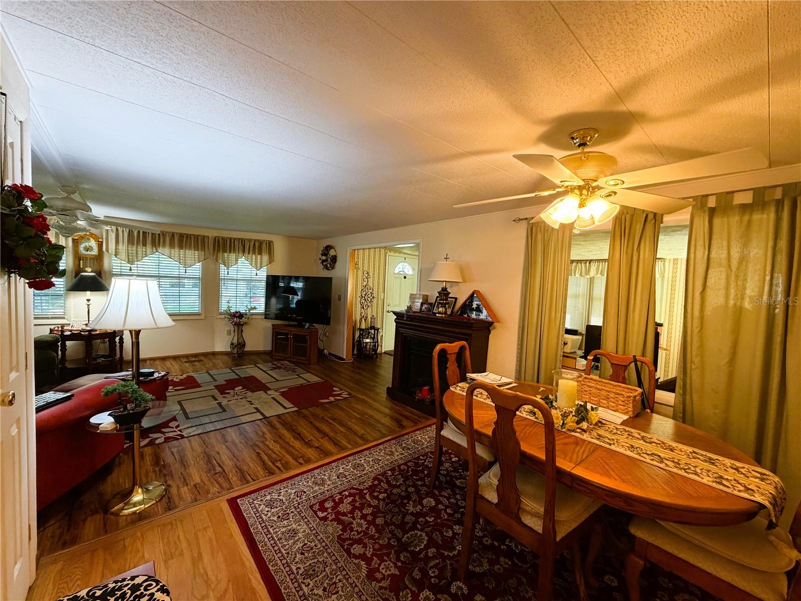 Image 13 of 44 For 121 Azalea Trail