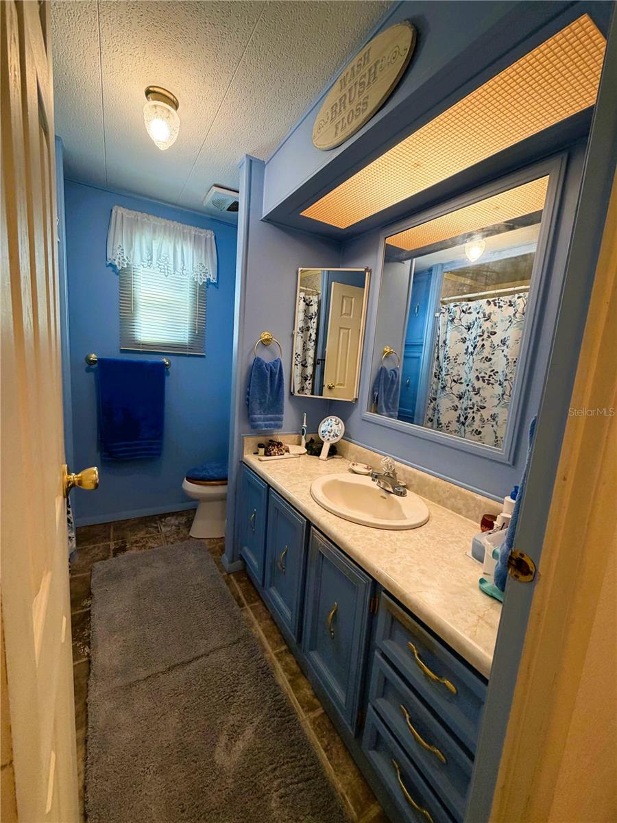 Image 19 of 44 For 121 Azalea Trail