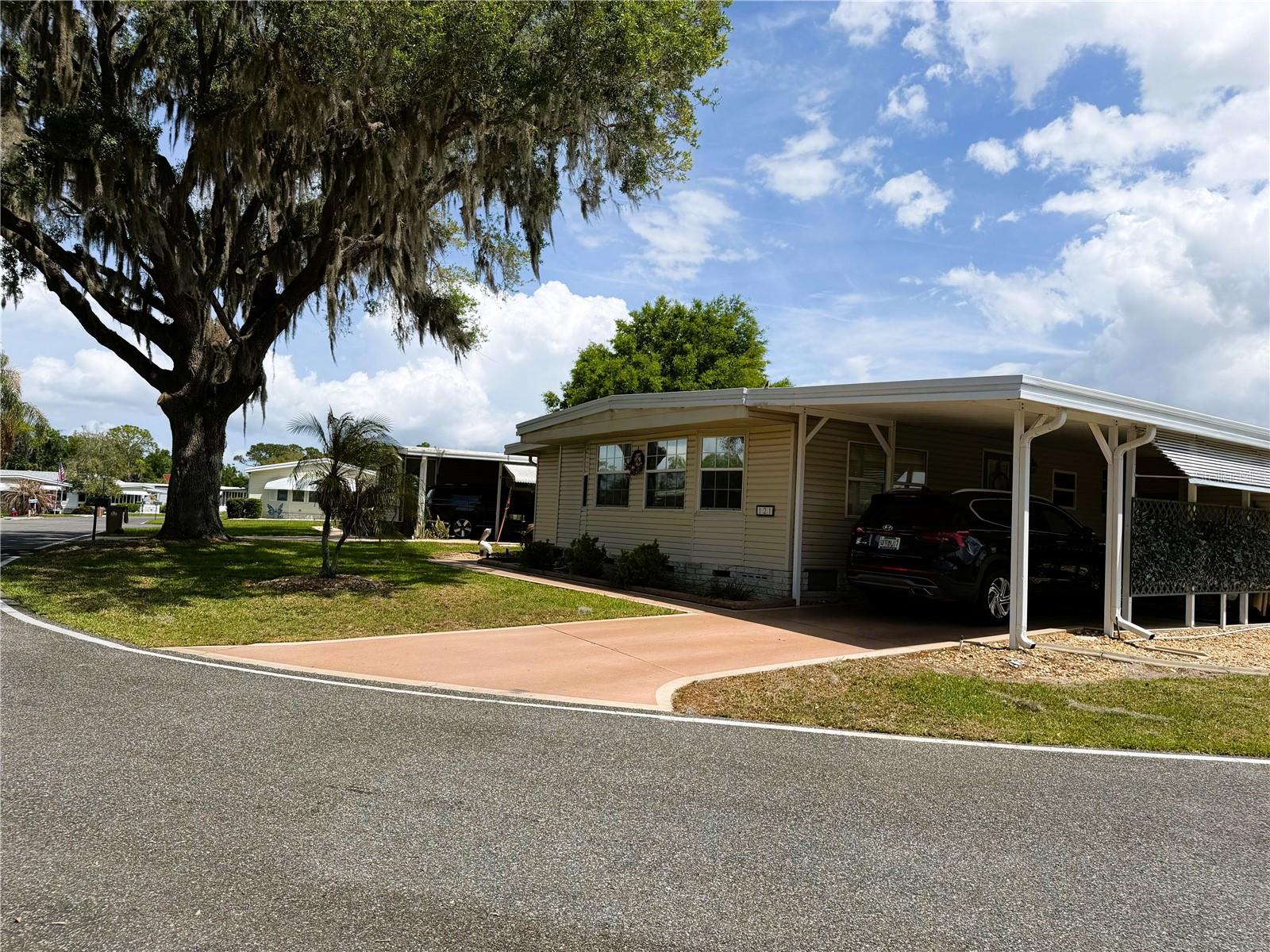 Image 3 of 44 For 121 Azalea Trail