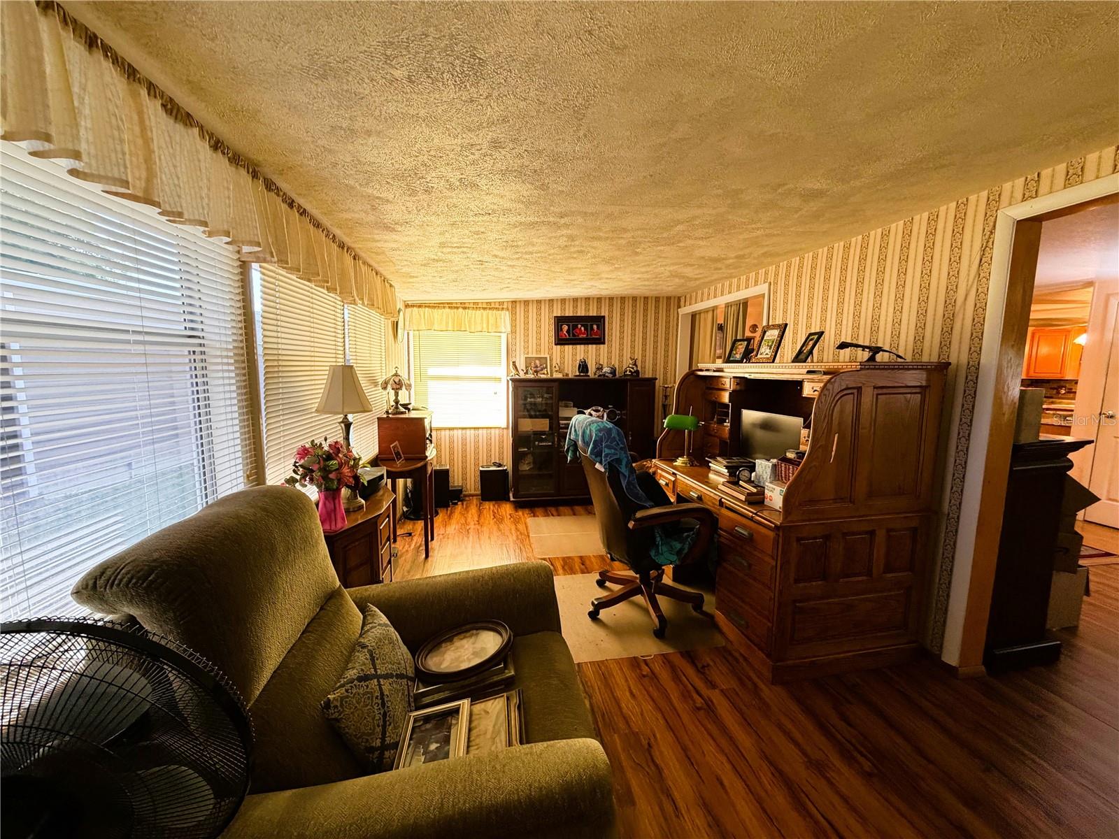 Image 33 of 44 For 121 Azalea Trail