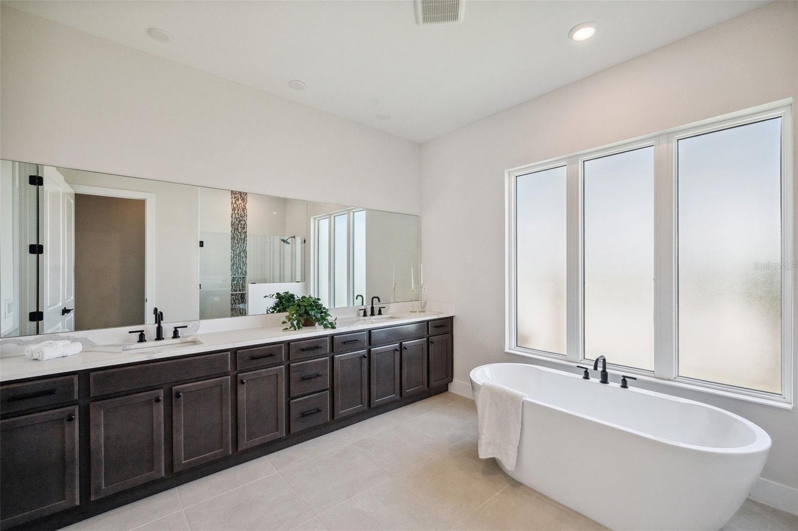 Image 48 of 82 For 5932 Red Mangrove Lane