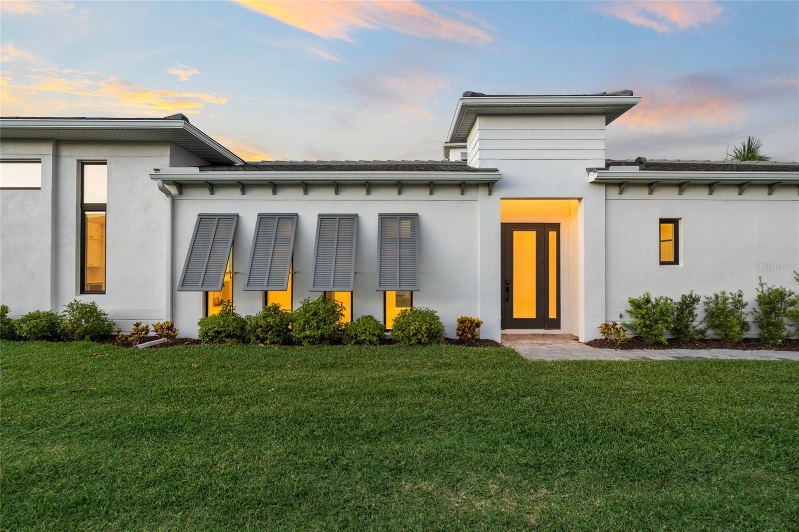 Image 7 of 82 For 5932 Red Mangrove Lane