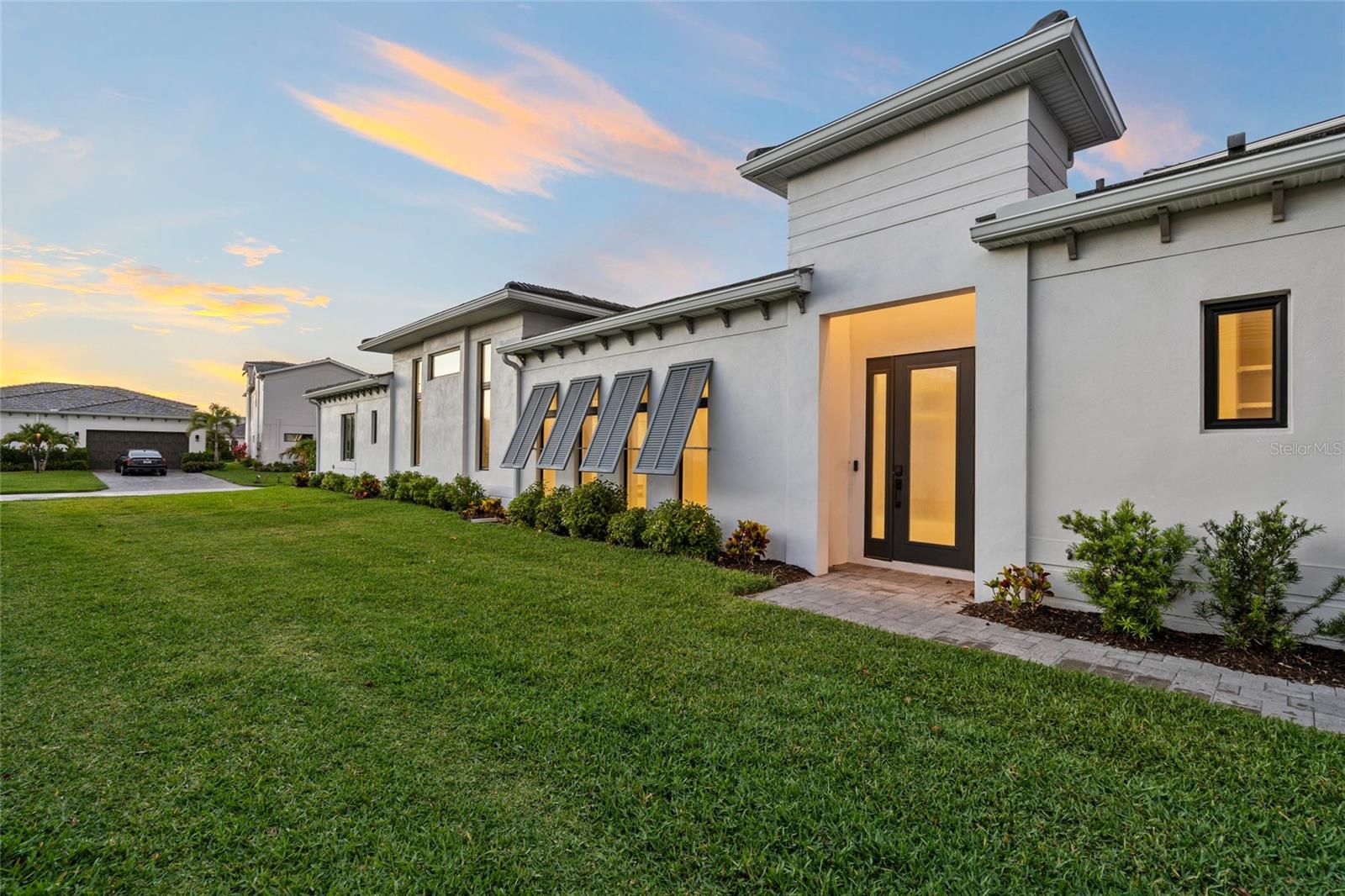 Image 8 of 82 For 5932 Red Mangrove Lane