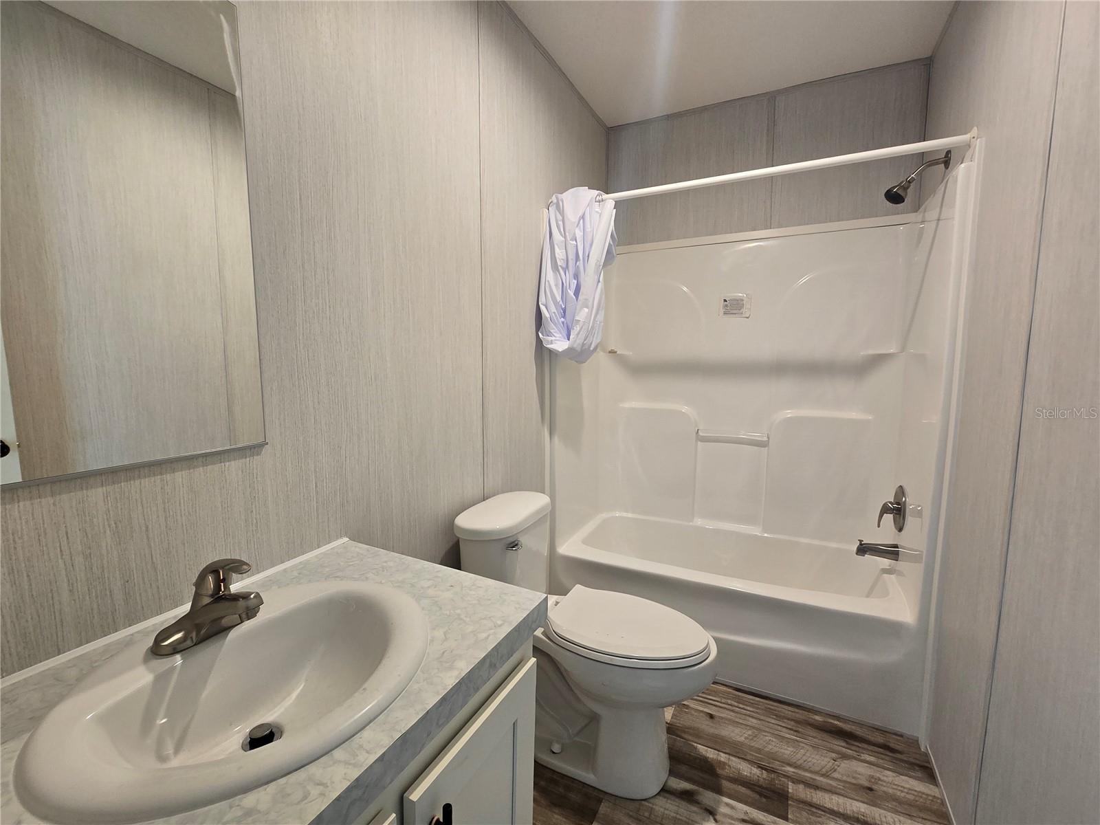 Image 10 of 20 For 24048 Ermine Road