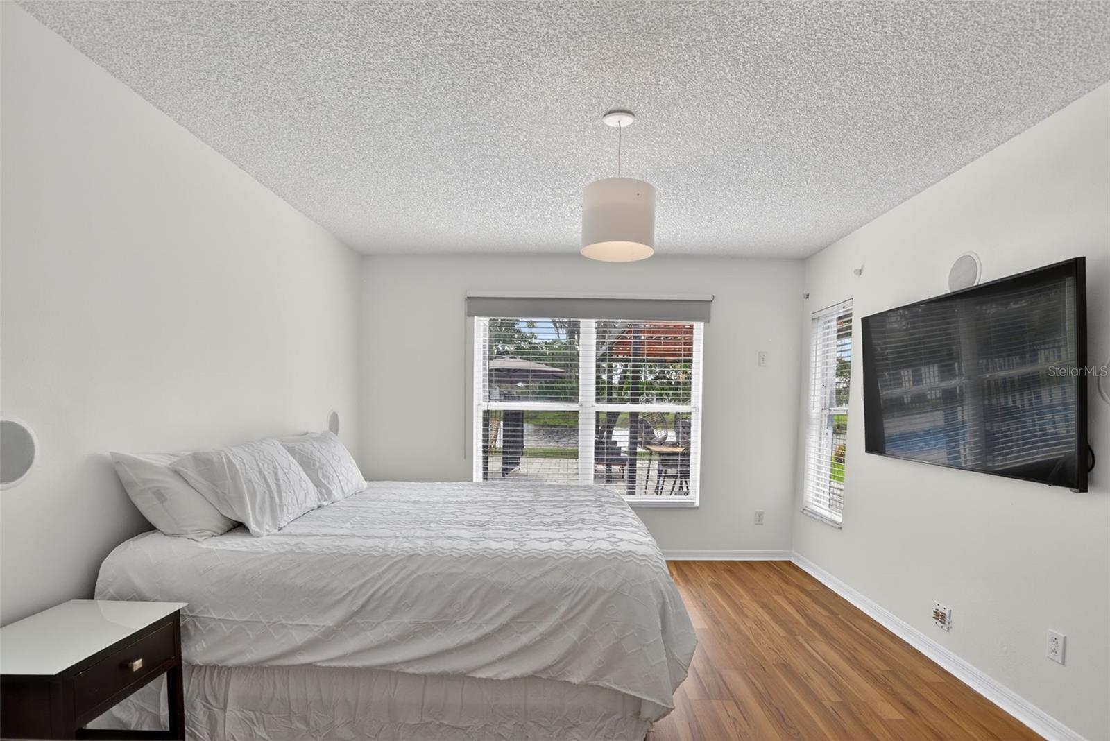 Image 18 of 56 For 2809 Runyon Circle