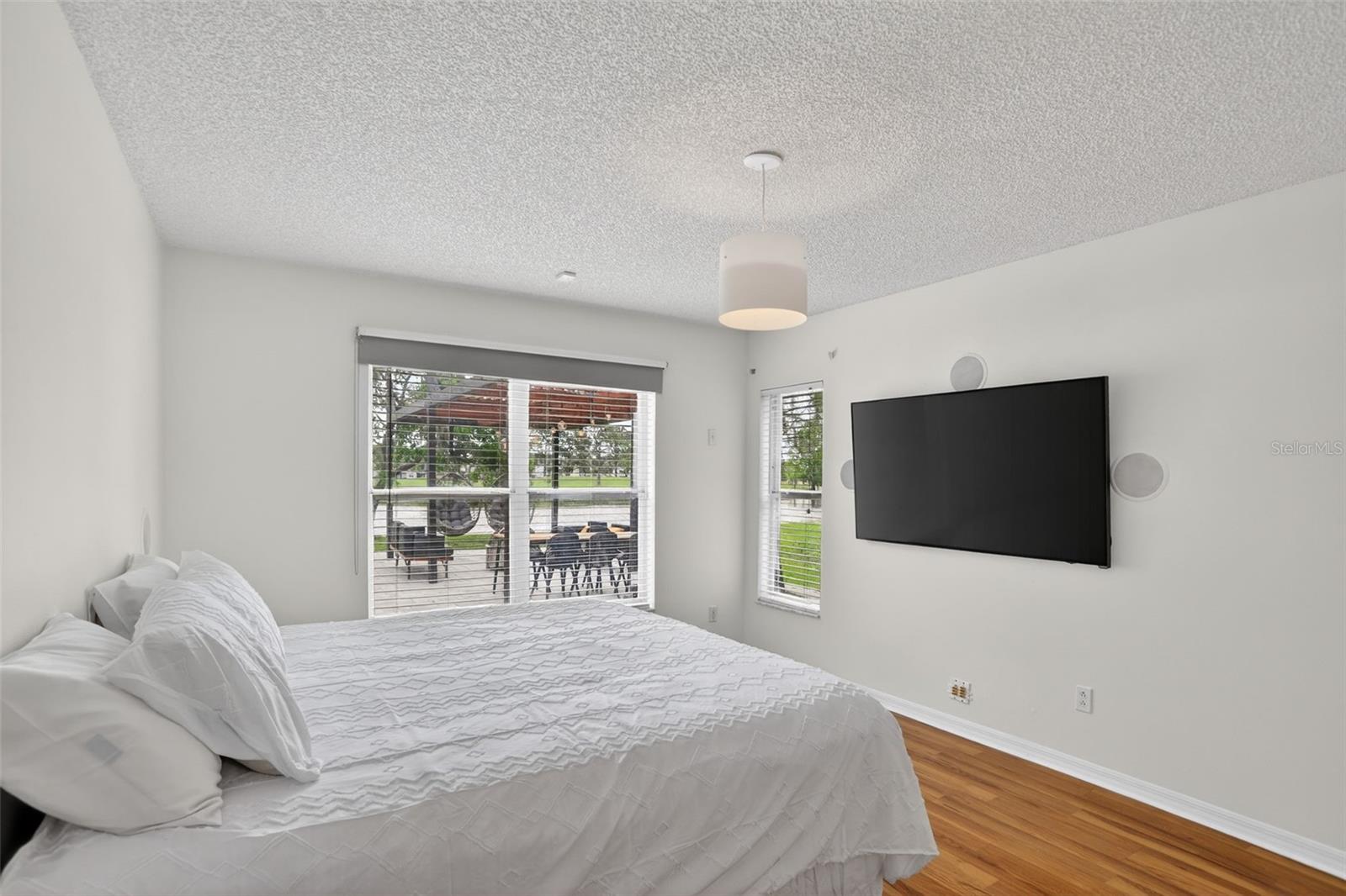 Image 19 of 56 For 2809 Runyon Circle