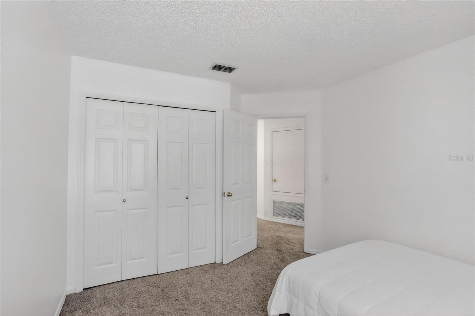 Image 36 of 56 For 2809 Runyon Circle