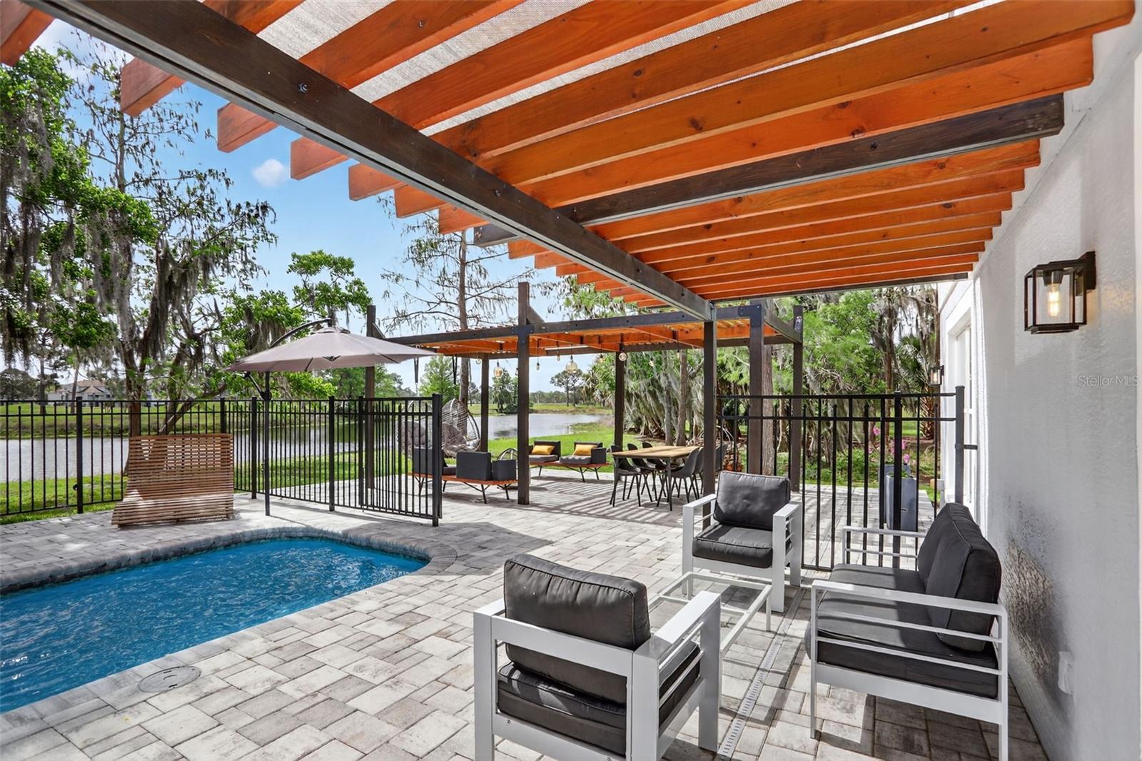 Image 37 of 56 For 2809 Runyon Circle