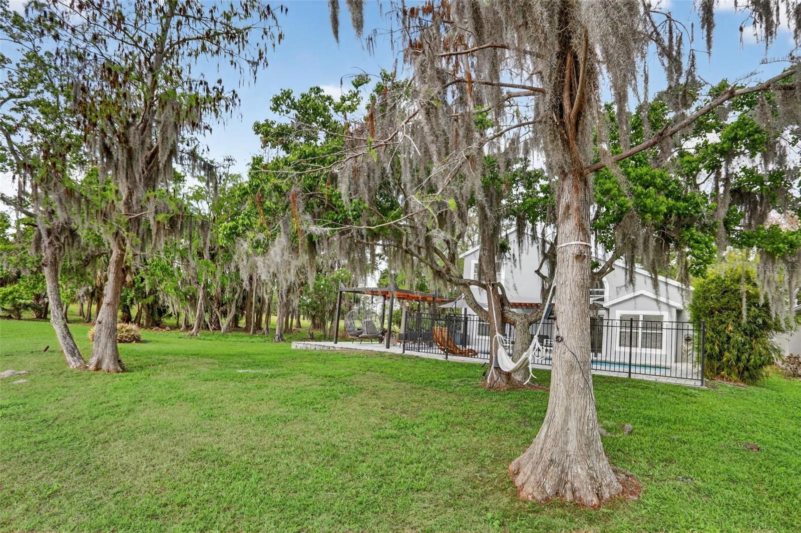 Image 46 of 56 For 2809 Runyon Circle