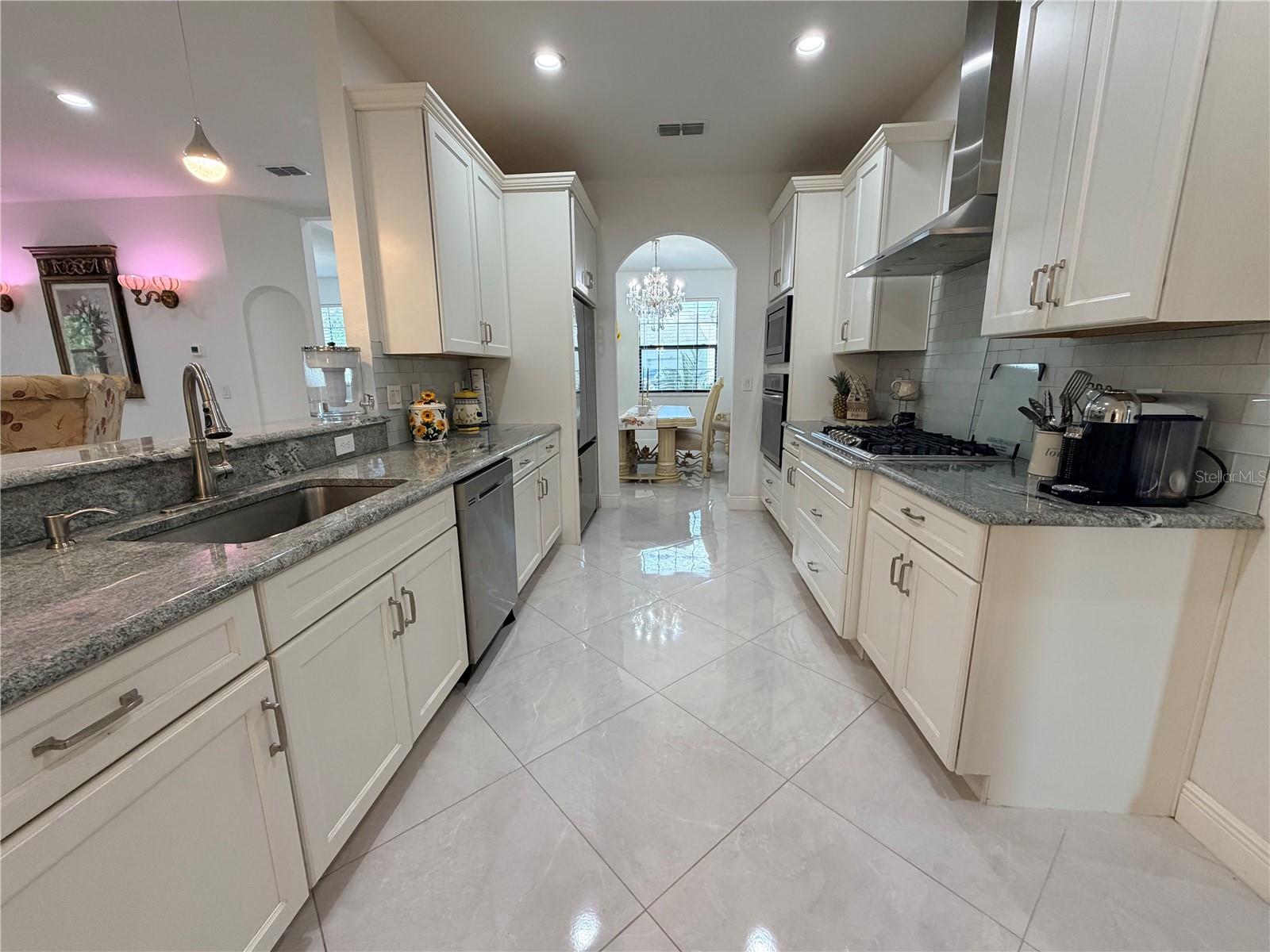 Image 18 of 83 For 1876 Creeks Vista Boulevard