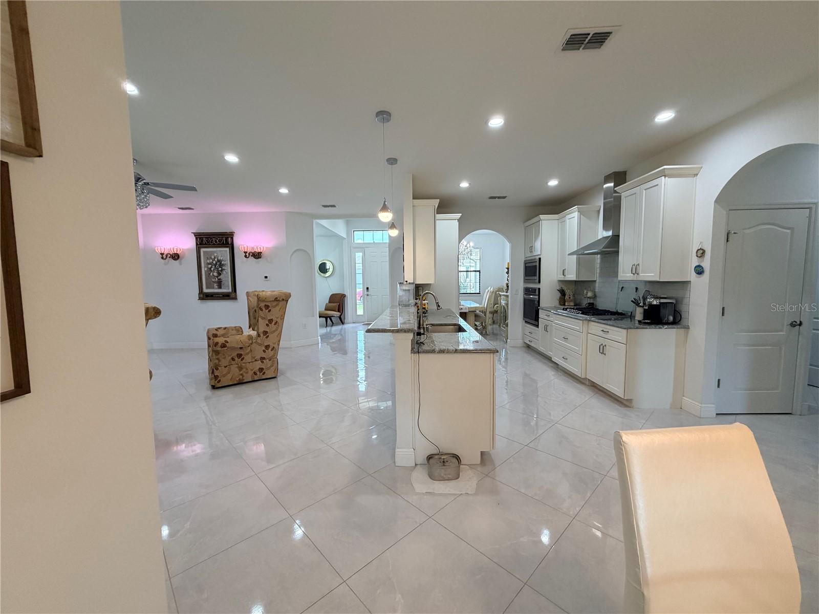 Image 30 of 83 For 1876 Creeks Vista Boulevard