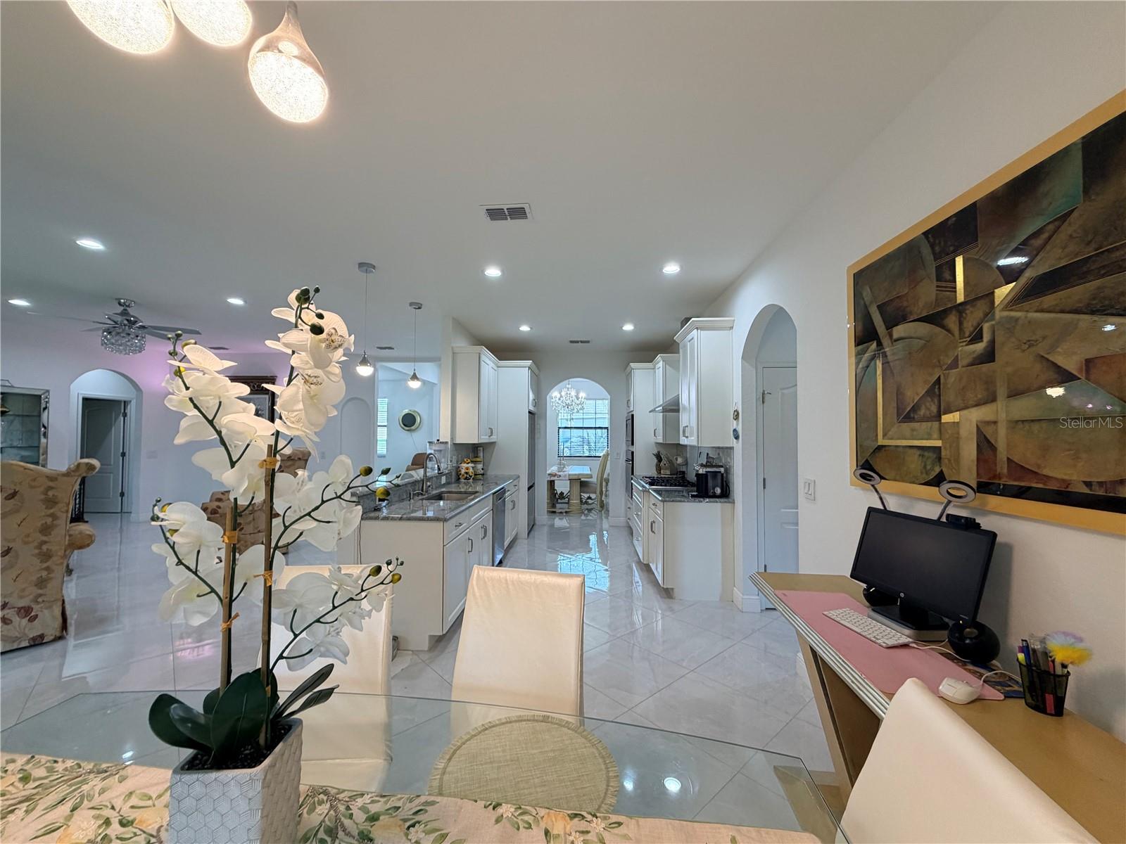 Image 32 of 83 For 1876 Creeks Vista Boulevard