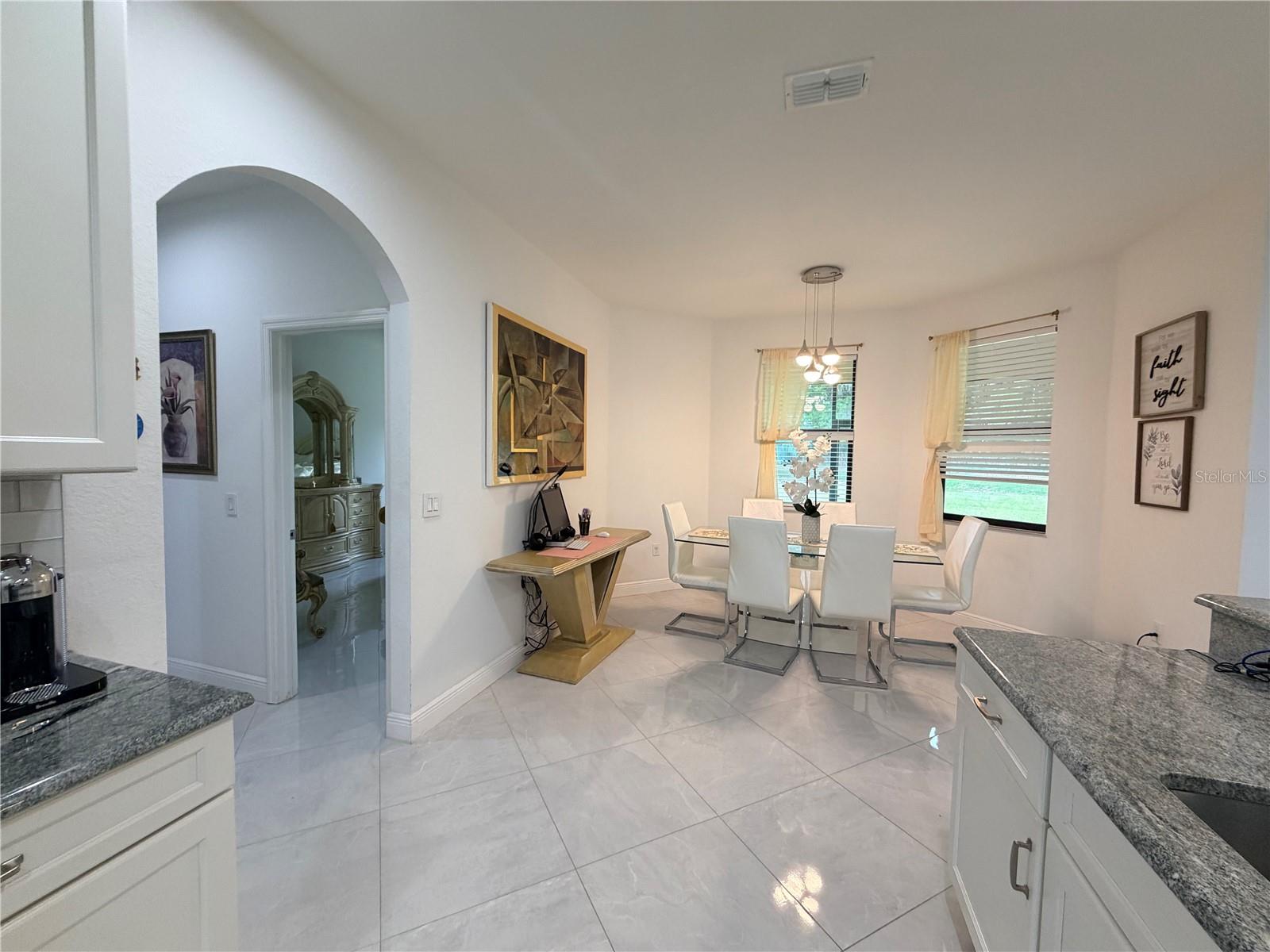 Image 34 of 83 For 1876 Creeks Vista Boulevard