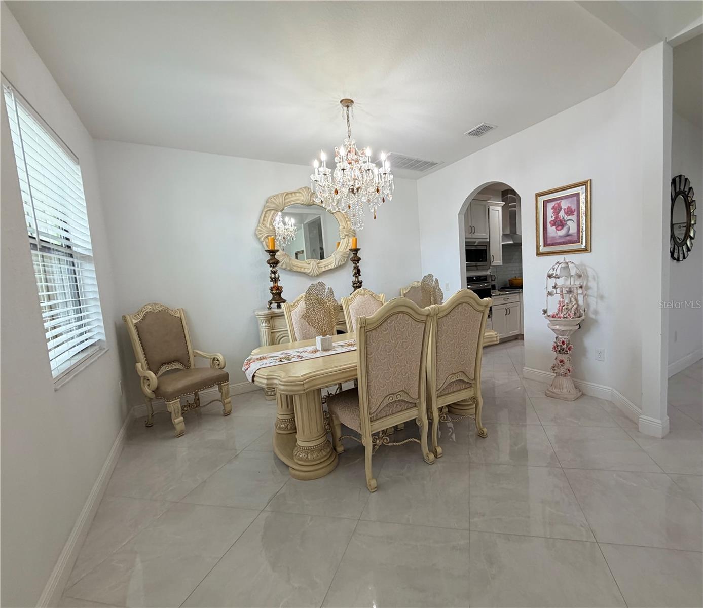 Image 40 of 83 For 1876 Creeks Vista Boulevard