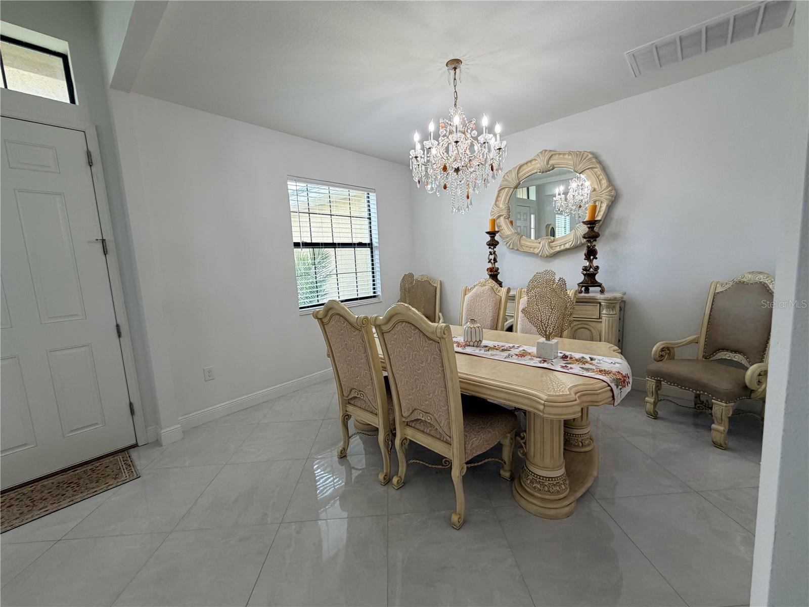 Image 43 of 83 For 1876 Creeks Vista Boulevard