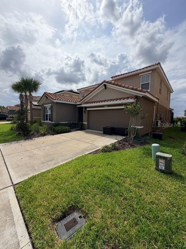 Image 3 of 16 For 7604 Oakmoss Loop