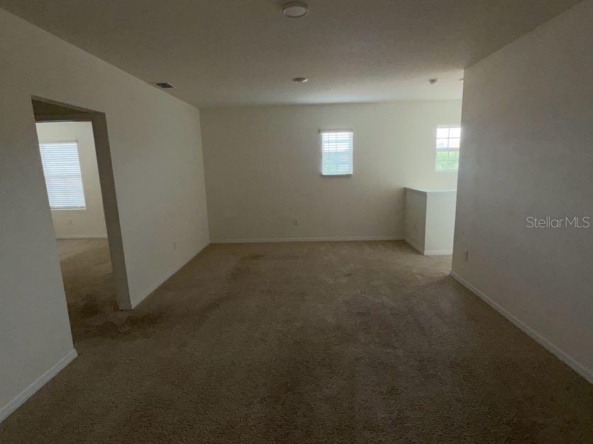 Image 7 of 16 For 7604 Oakmoss Loop