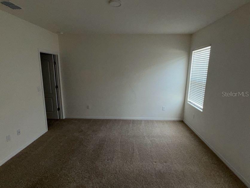 Image 8 of 16 For 7604 Oakmoss Loop