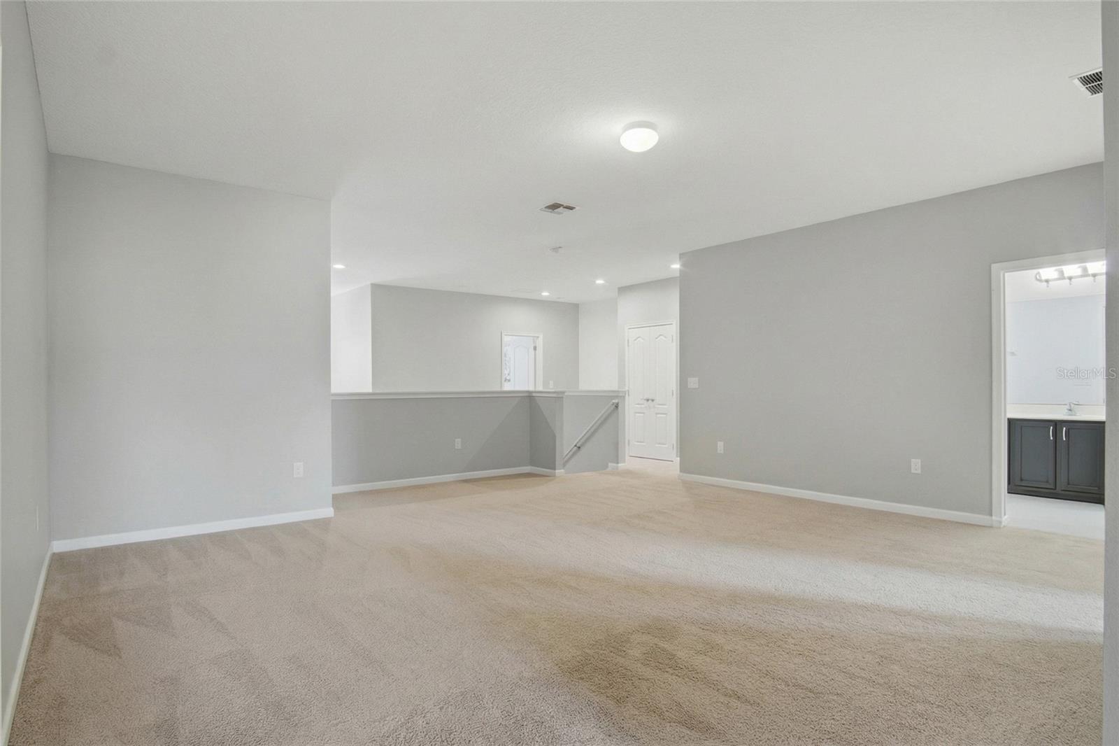 Image 31 of 43 For 6818 Goldflower Ave