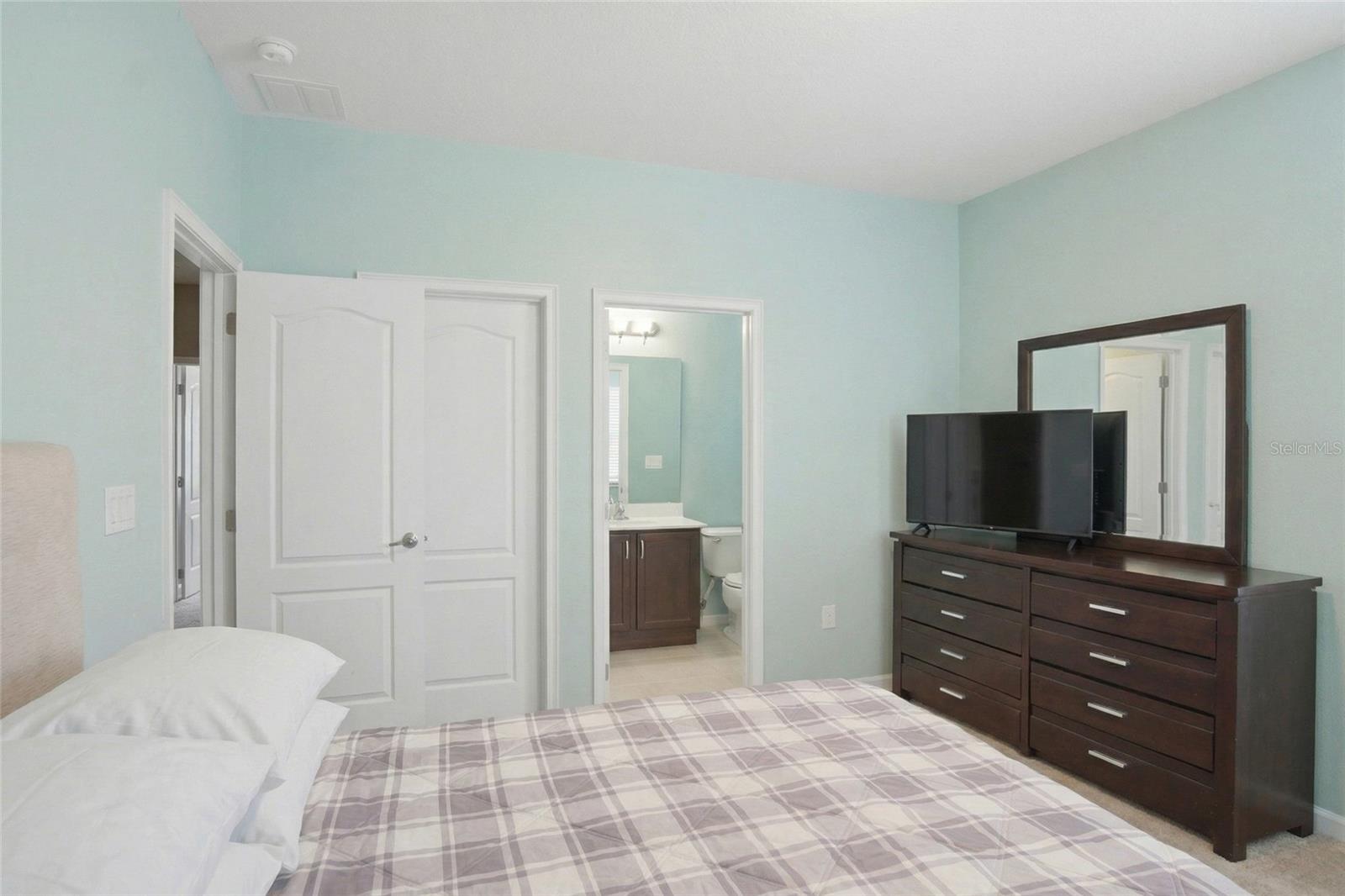 Image 39 of 43 For 6818 Goldflower Ave