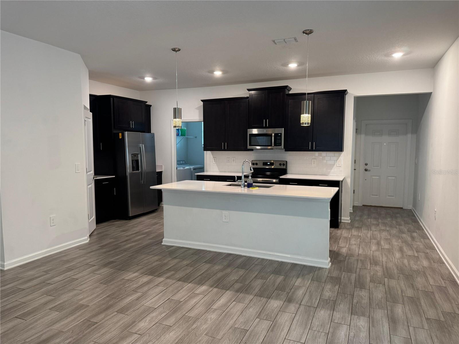 Image 2 of 5 For 1660 Cross Prairie Parkway