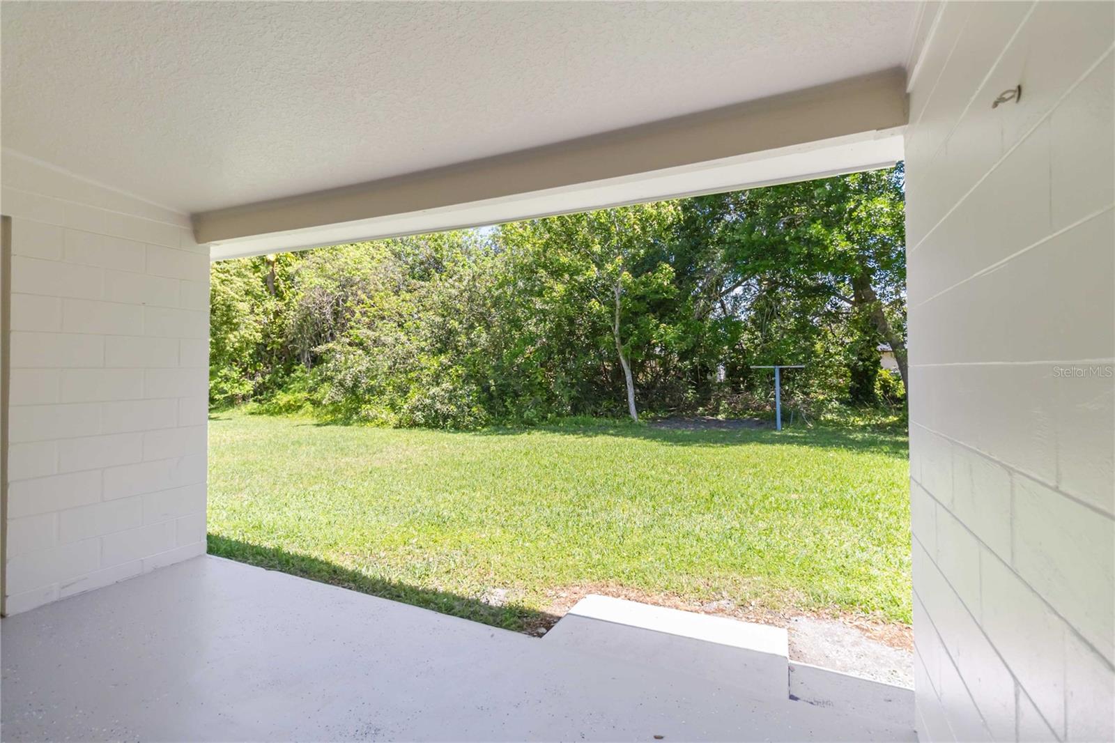 Image 25 of 29 For 217 Montana Avenue