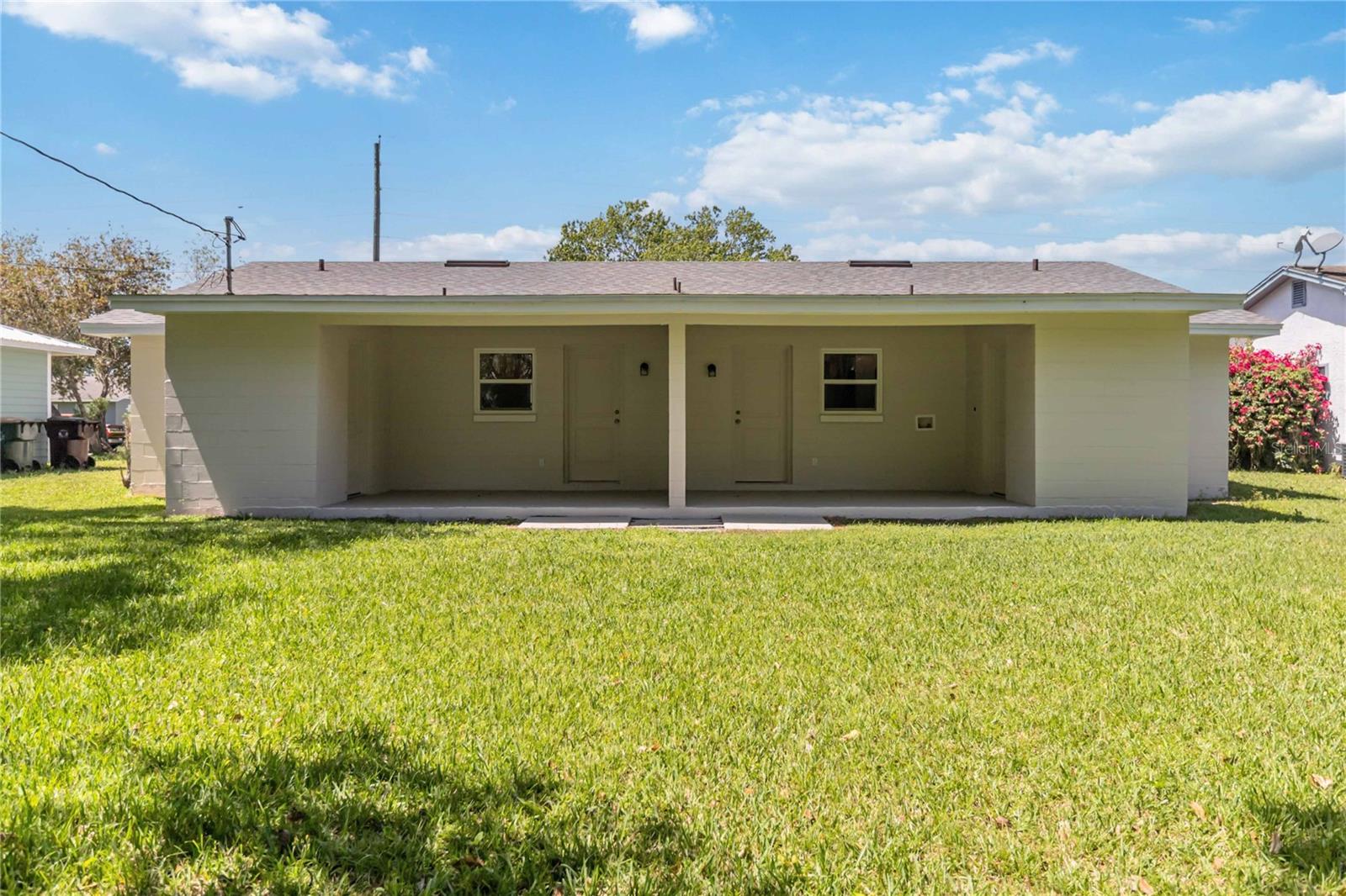 Image 27 of 29 For 217 Montana Avenue