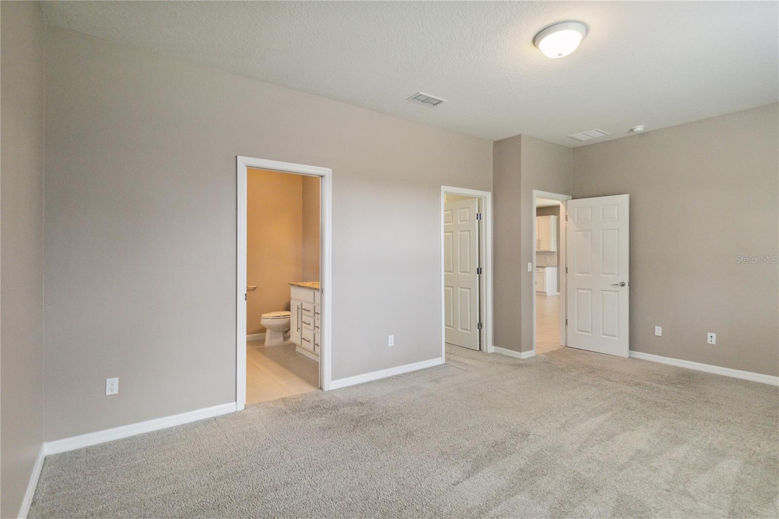Image 23 of 46 For 5307 Brydon Woods Circle