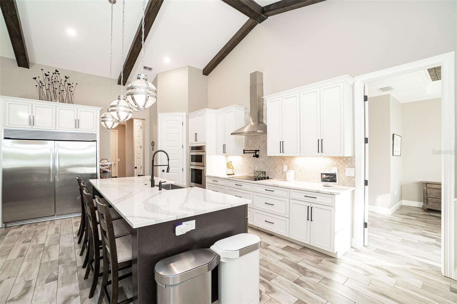 Image 16 of 100 For 6939 Big Bend Drive