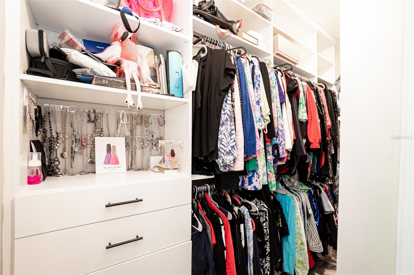 Image 23 of 100 For 6939 Big Bend Drive