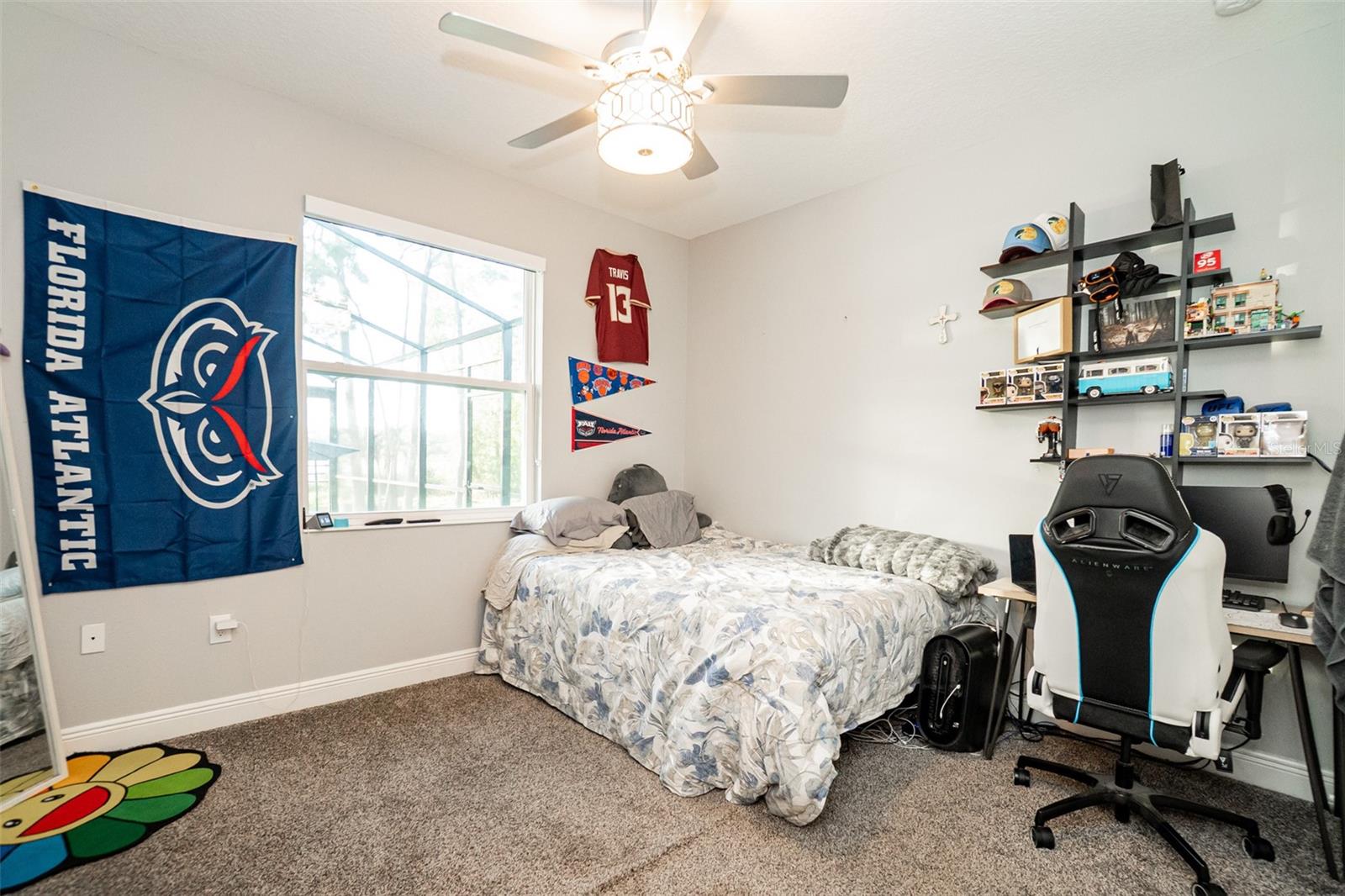 Image 41 of 100 For 6939 Big Bend Drive