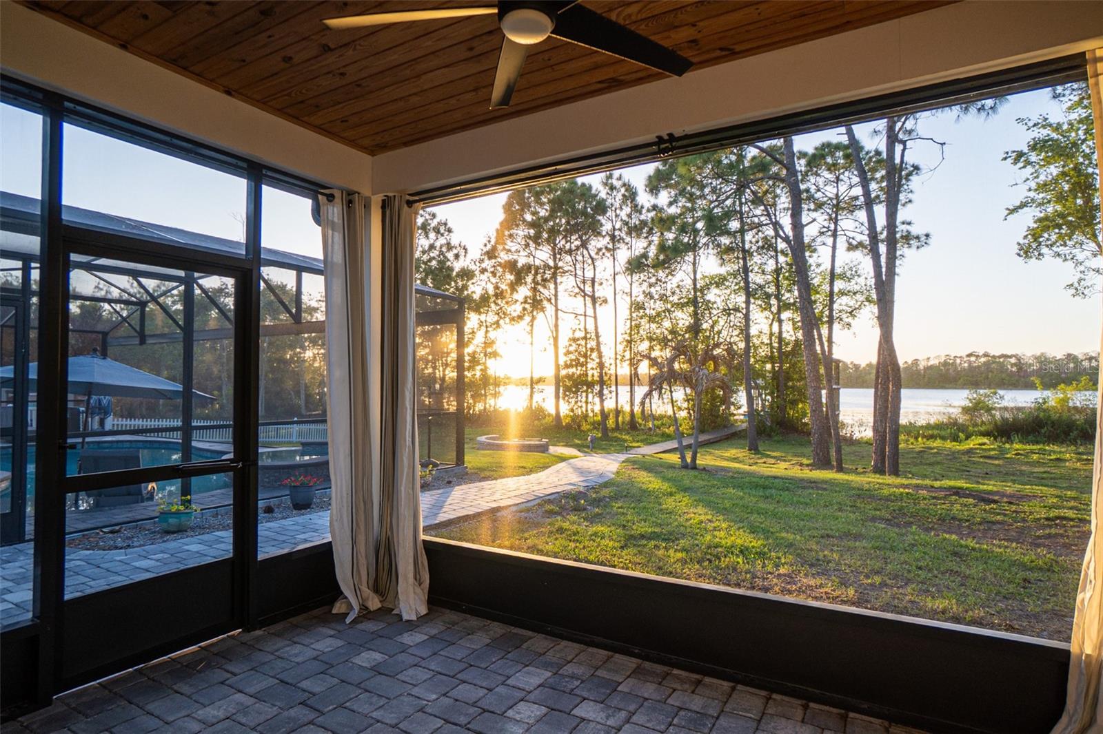 Image 86 of 100 For 6939 Big Bend Drive