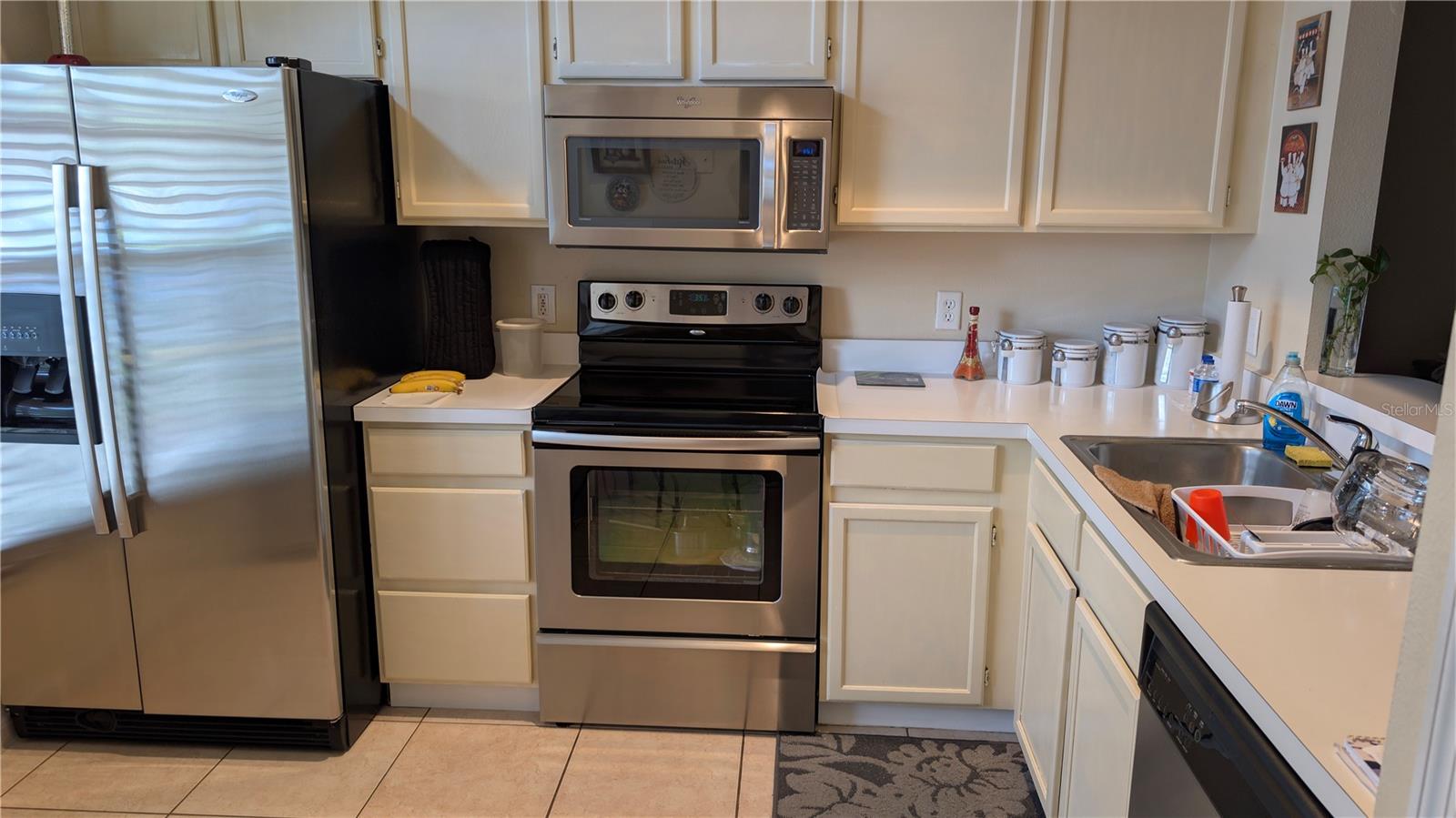 Image 3 of 8 For 14512 Laguna Beach Circle