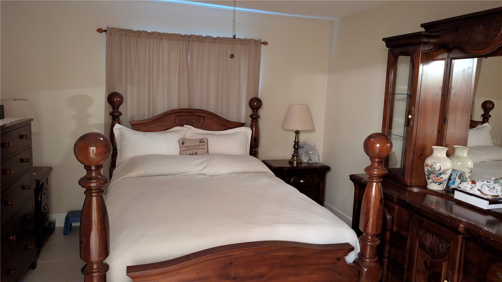 Image 6 of 8 For 14512 Laguna Beach Circle