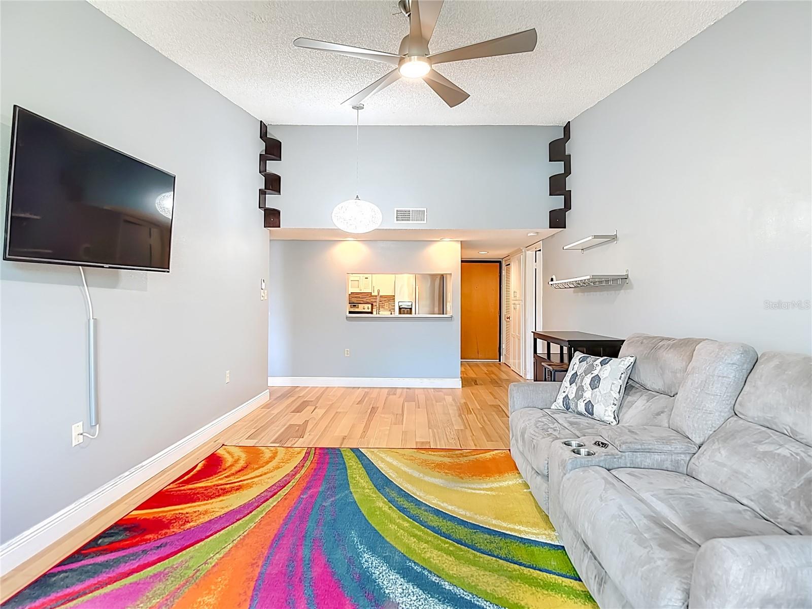 Image 19 of 21 For 2587 Countryside Boulevard 6304