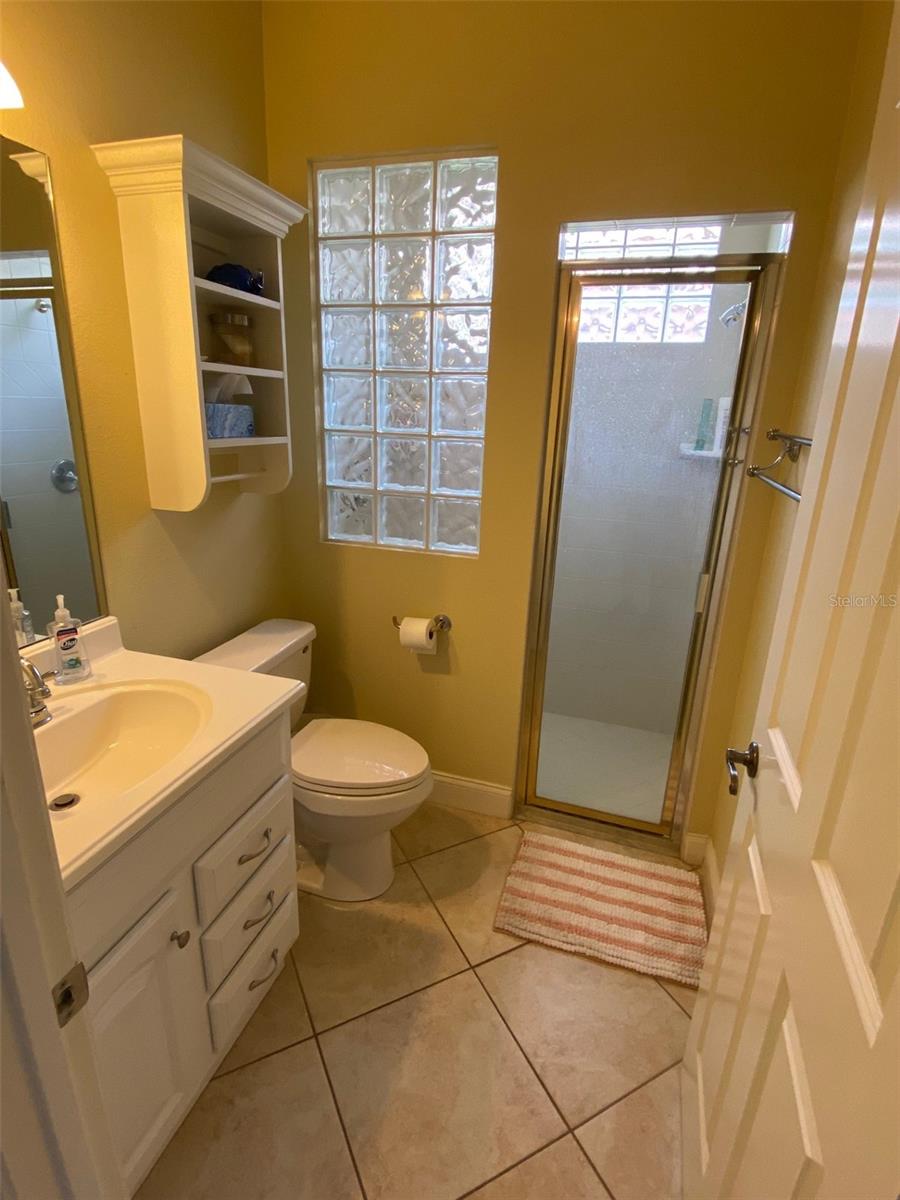 Image 10 of 14 For 4136 Willow Bay Drive