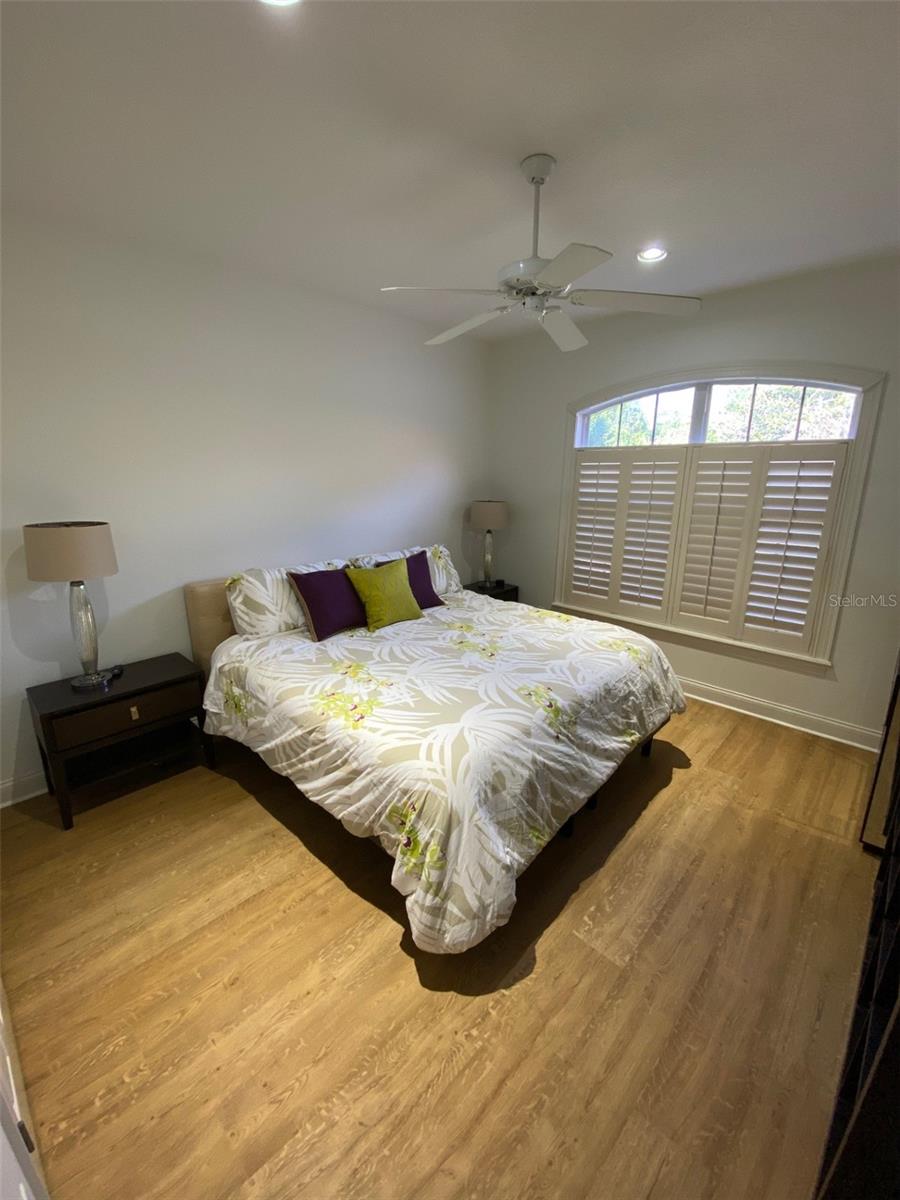 Image 8 of 14 For 4136 Willow Bay Drive