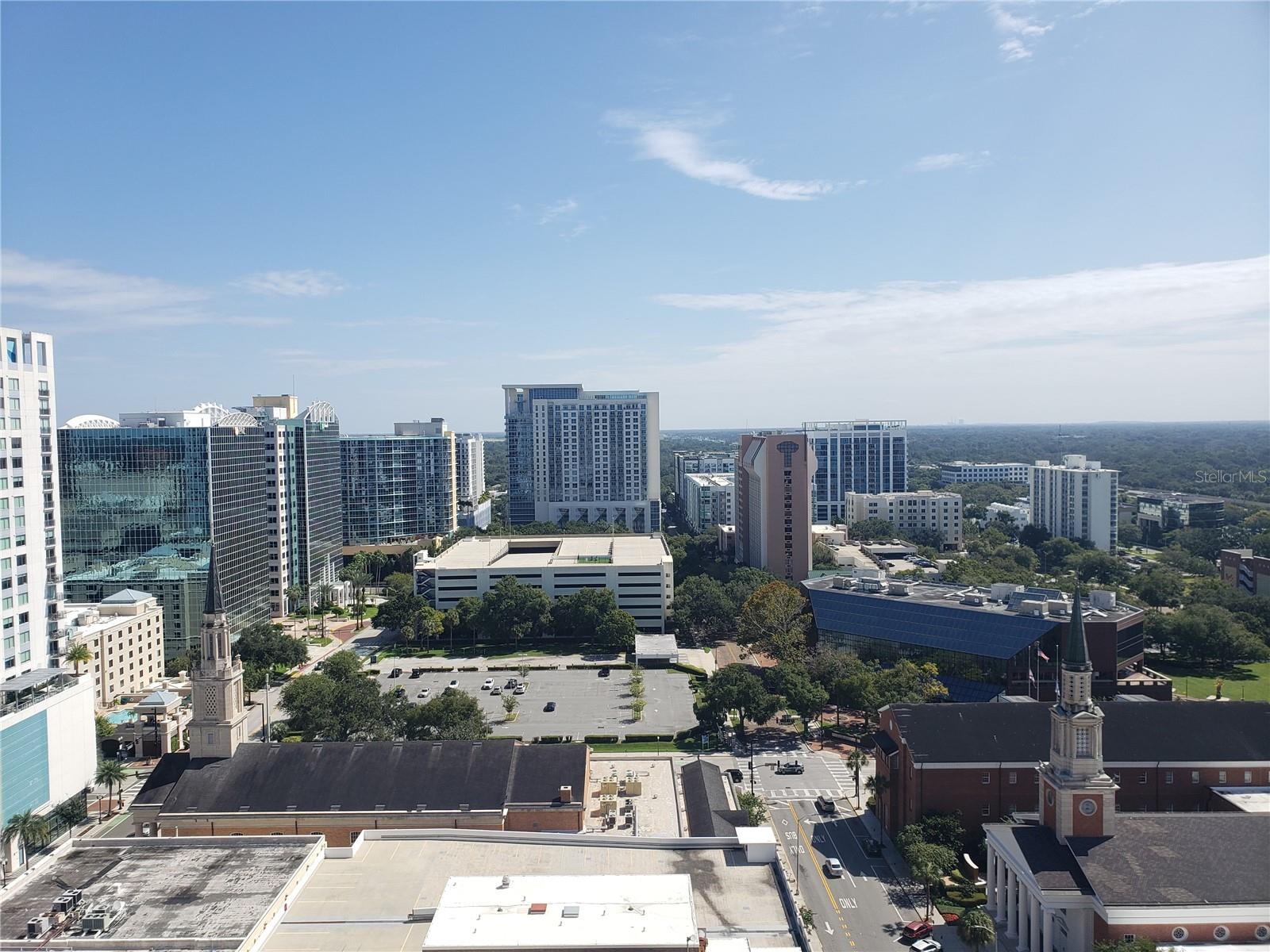 Image 2 of 9 For 155 Court Avenue 1605