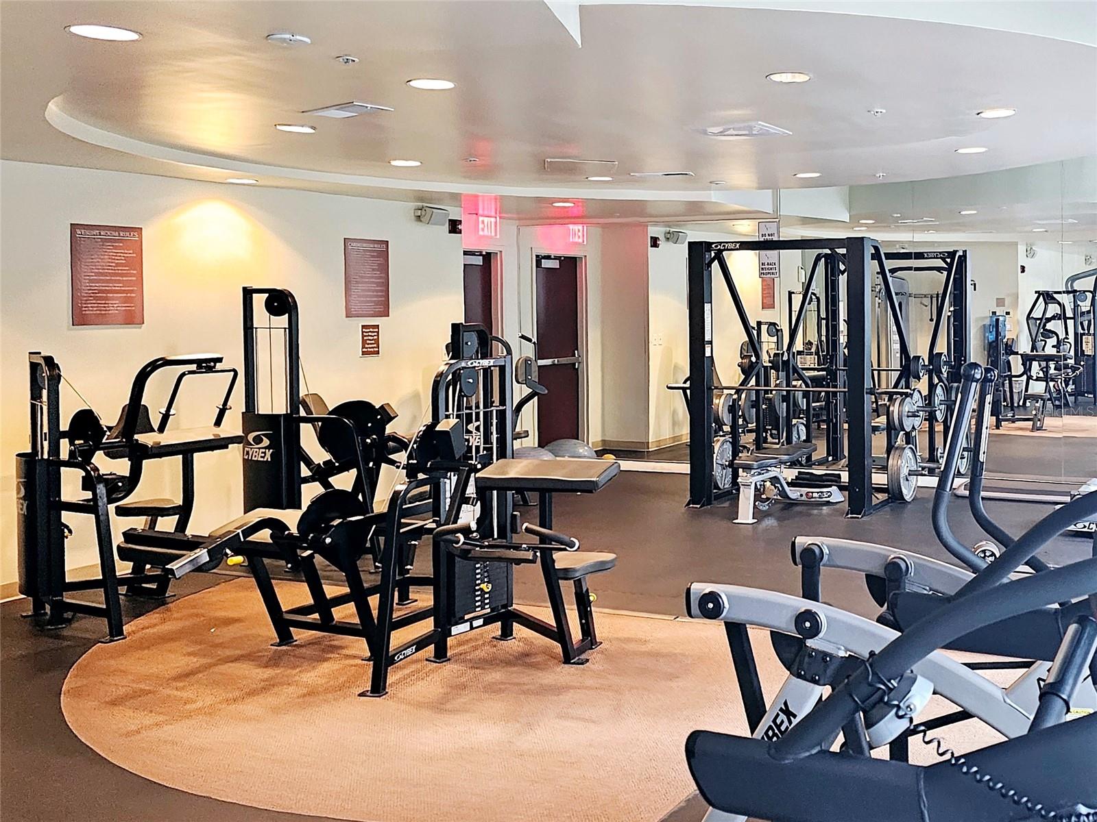 Image 8 of 9 For 155 Court Avenue 1605