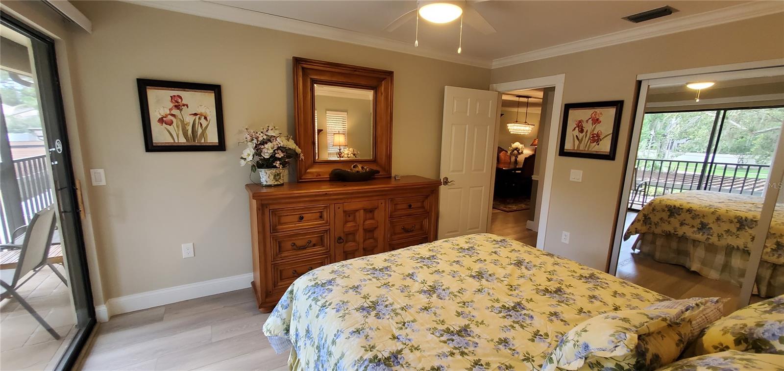 Image 15 of 22 For 6110 Country Club Way 201