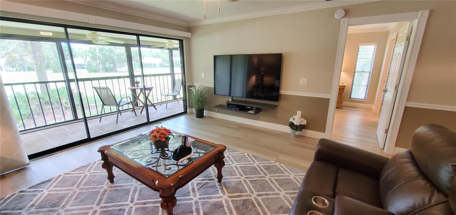 Image 5 of 22 For 6110 Country Club Way 201